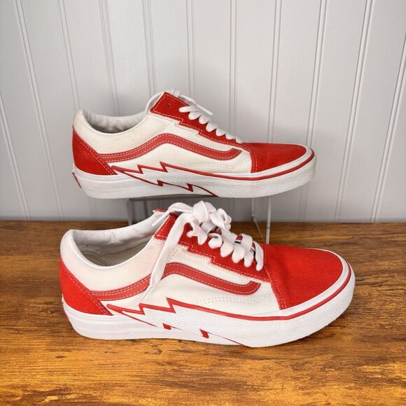 Vans Old Skool Bolt Red White VN0009Q56RT Classic Suede Women's Sz 10.5 Men's 9 - Picture 2 of 13